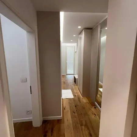 Apartament Of * Vlorë